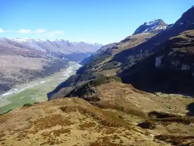 Alpine Heli-hike