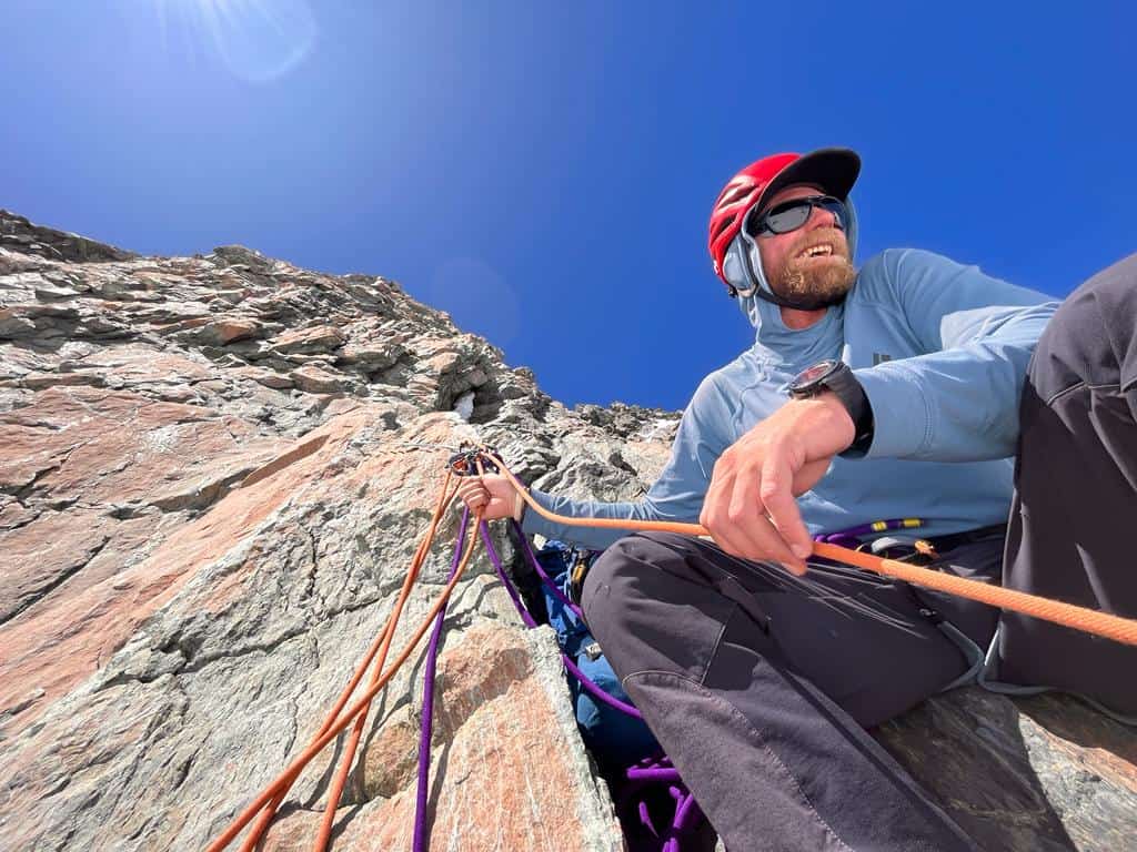 WÄnaka Mountain Guides - Mountaineering Courses