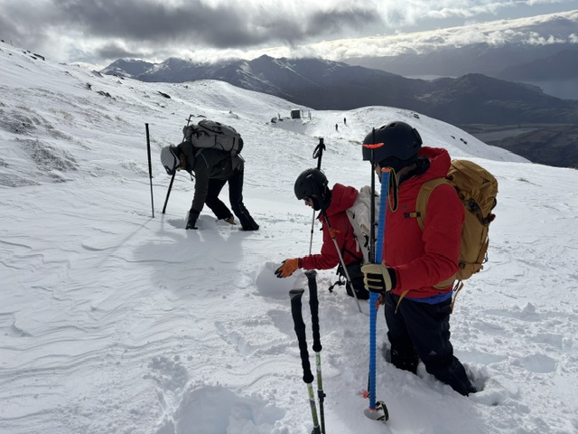 WÄnaka Mountain Guides - Front Line Medical Conference