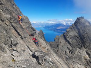 WÄnaka Mountain Guides - Single Cone Ascent