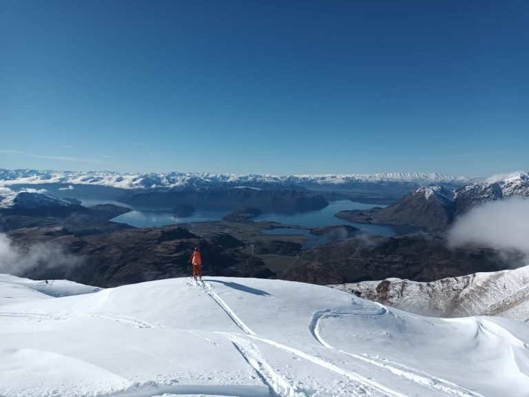 Heli-accessed Ski and Splitboard Tour