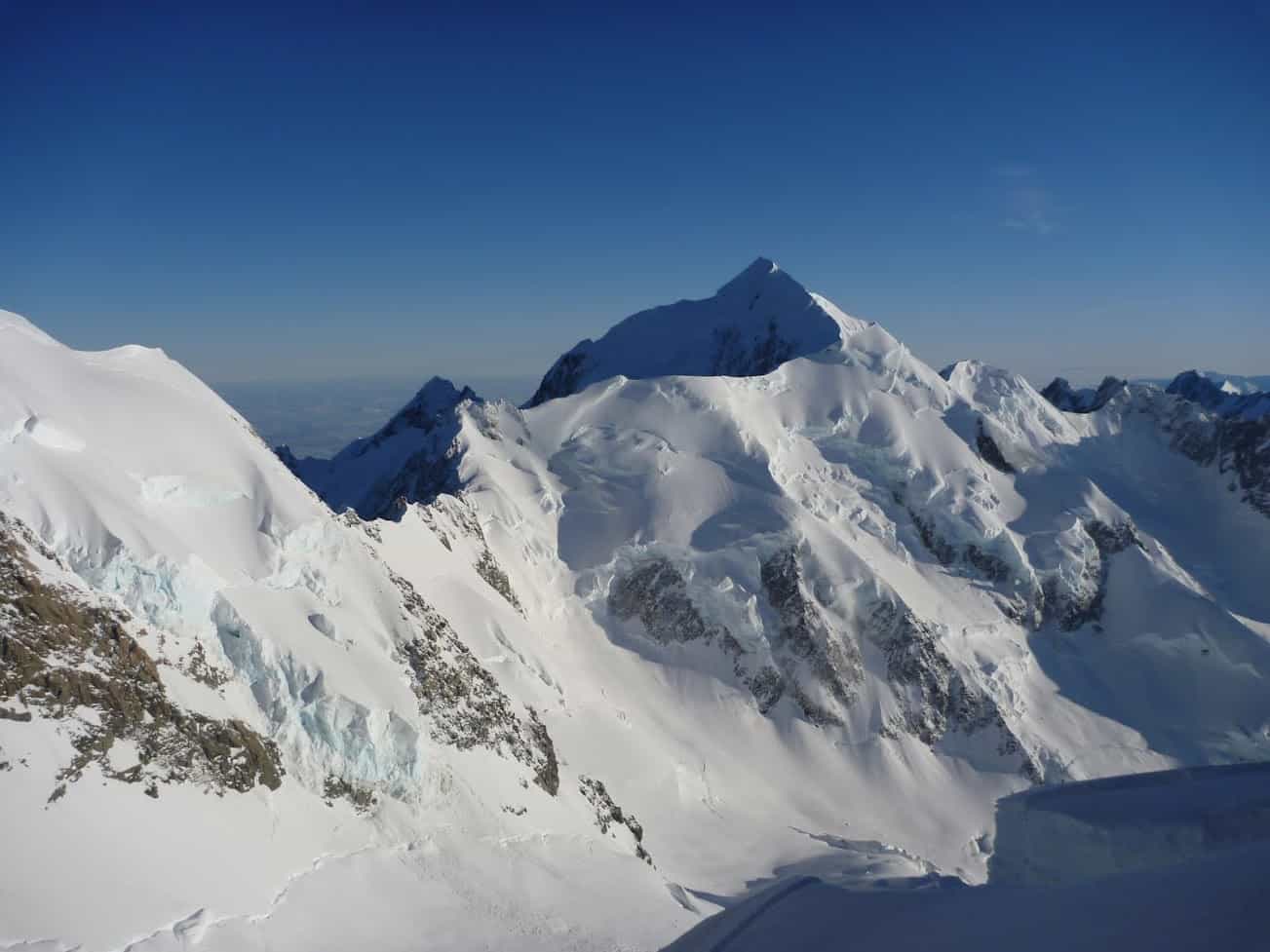 Horokoau / Mount Tasman (3497m)