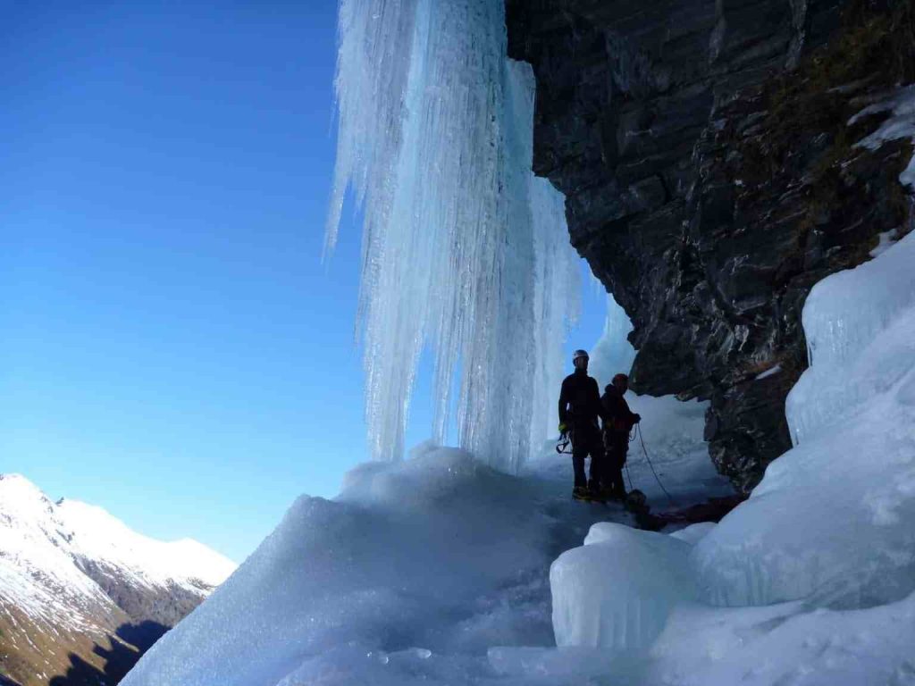 Remarkables Winter Mountaineering Course