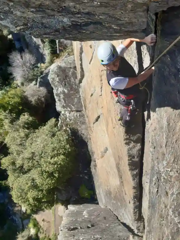 WÄnaka Mountain Guides - Downloads