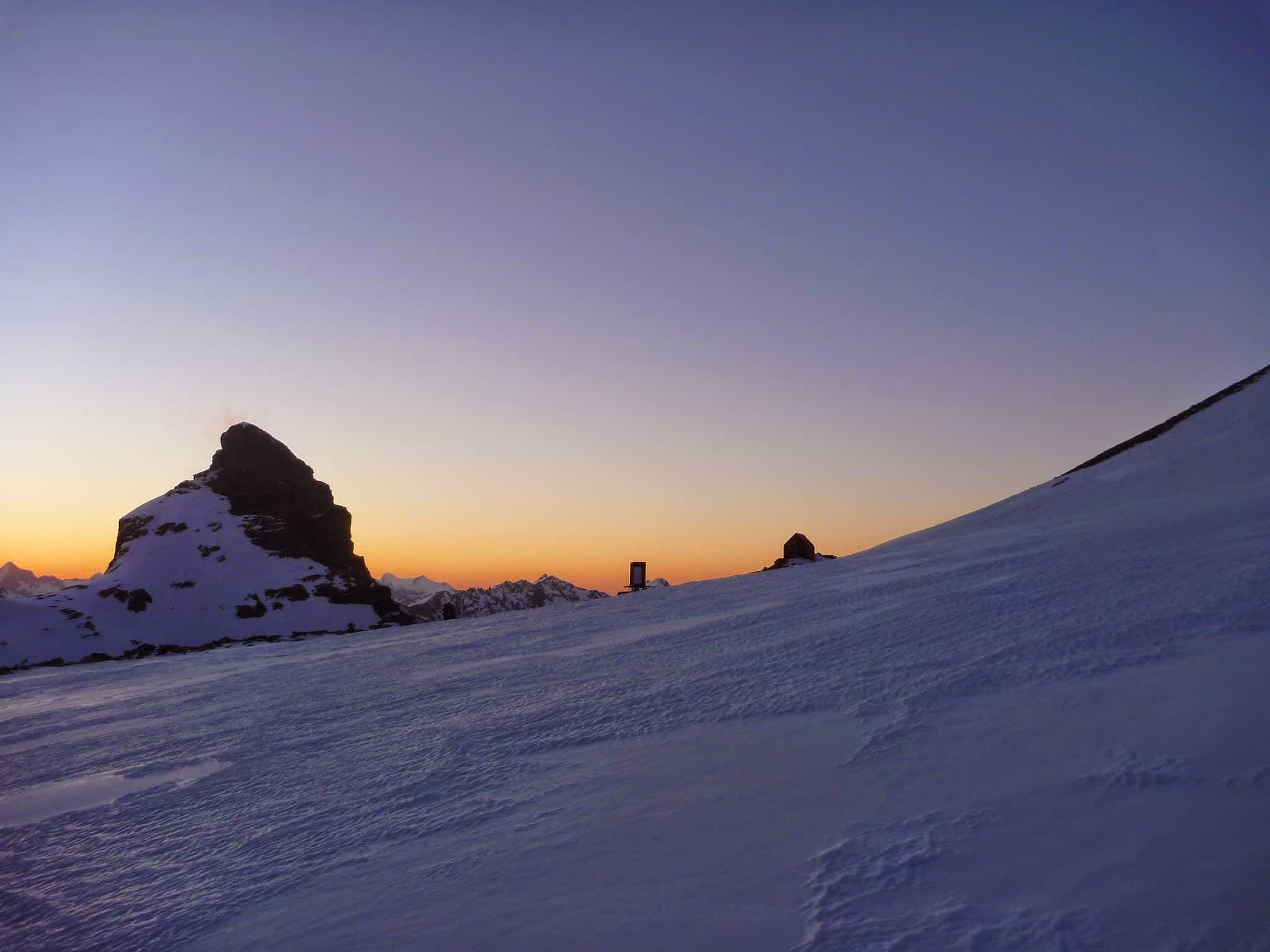 Pikirakatahi / Mount Earnslaw Climb