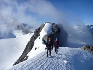 WÄnaka Mountain Guides - Aspiring Glacier Trek